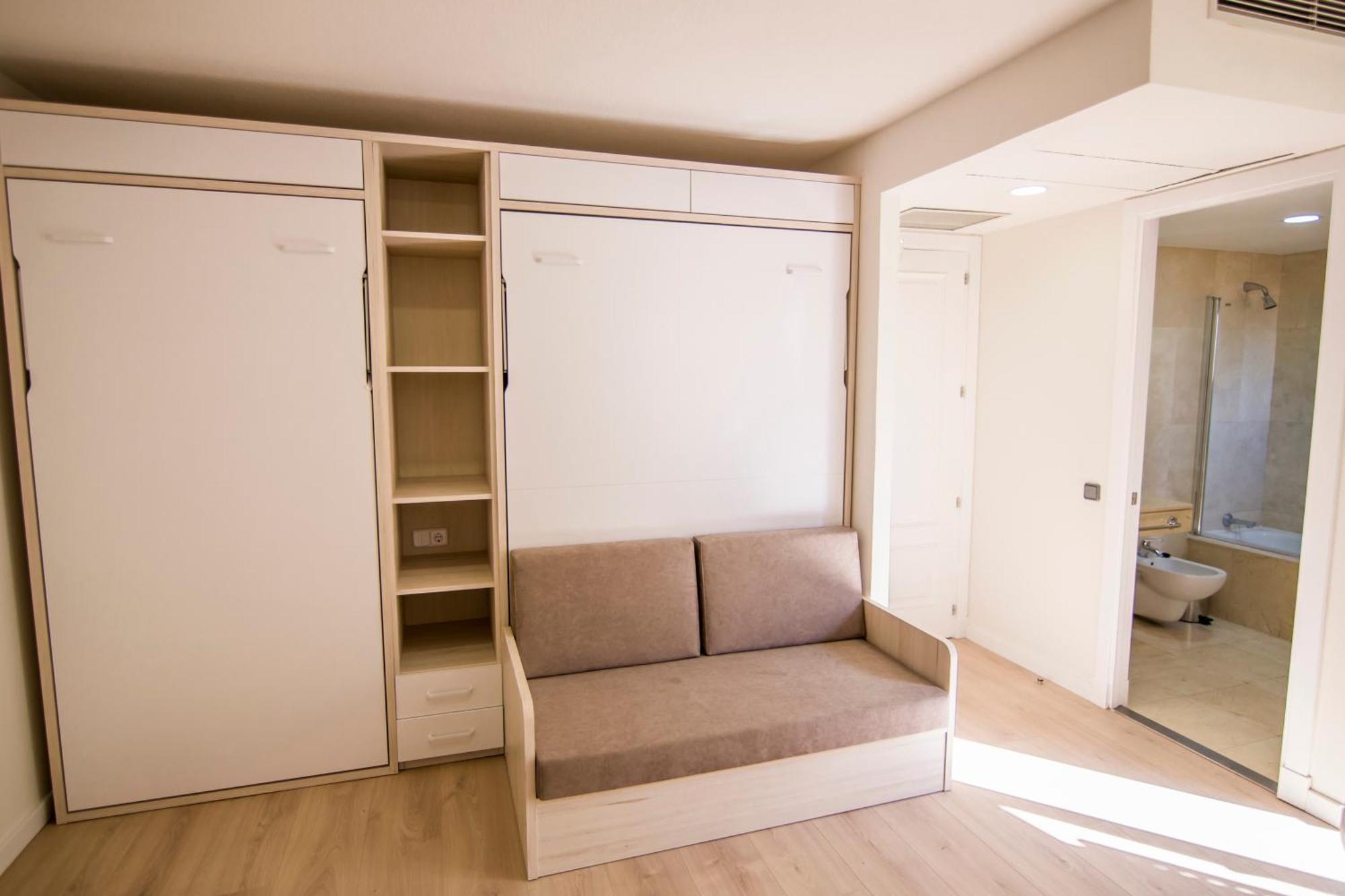 Apartamentos Plaza de Santiago - Estudios Turisticos - 1 LLAVE Pinto Exterior foto