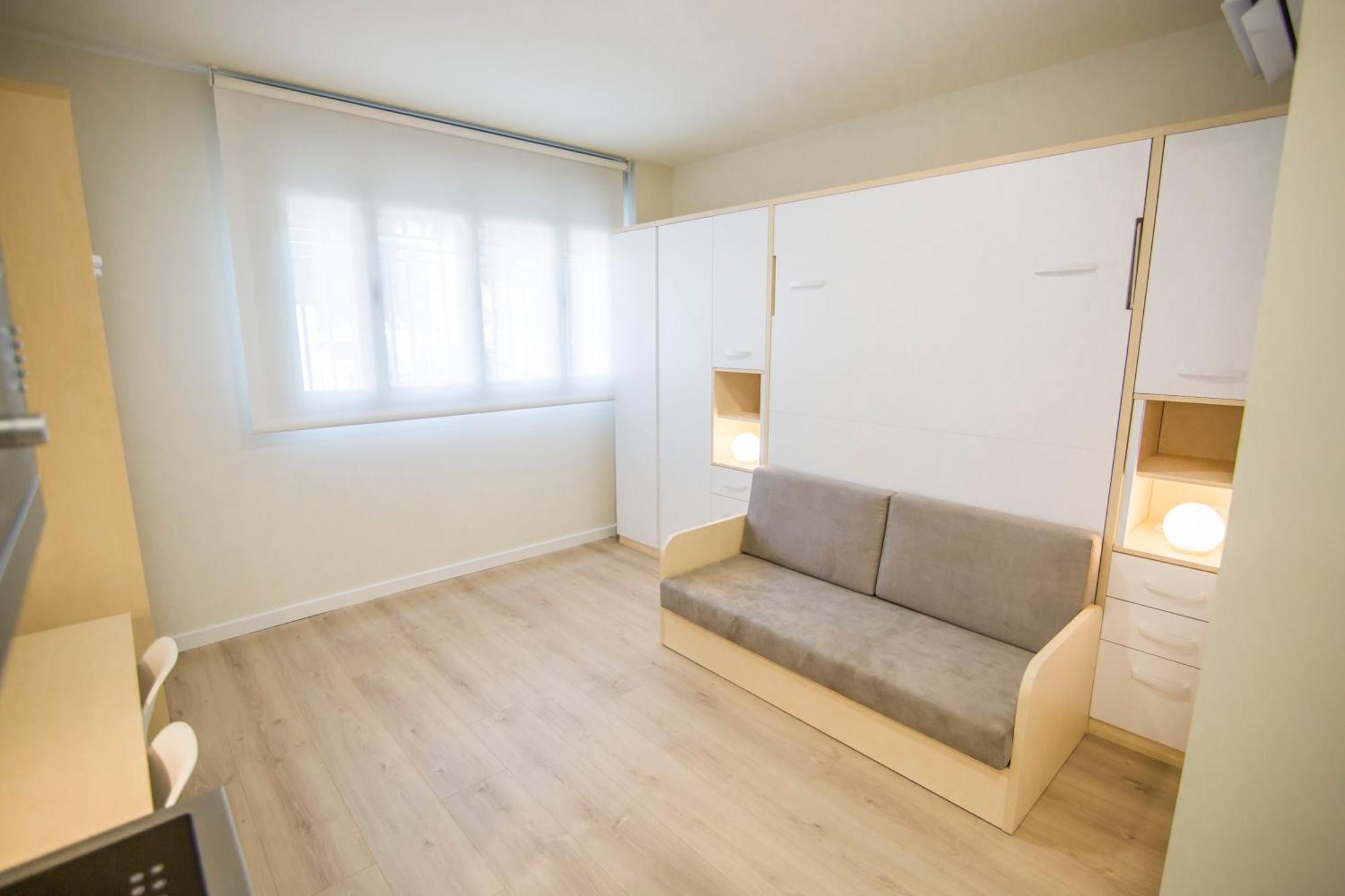Apartamentos Plaza de Santiago - Estudios Turisticos - 1 LLAVE Pinto Exterior foto